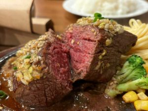 ヒーローズ ステーキハウス