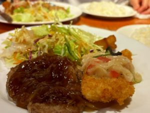 イタリアンカジュアルダイニング何駄感駄 （ナンダカンダ）